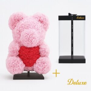 Beer DELUXE op standaard 40cm - lichtroze foam met rood hart - in luxe cadeauverpakking 40 cm